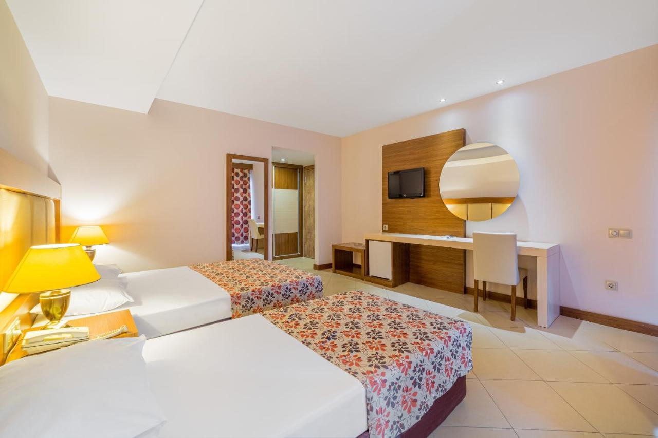 Justiniano Club Alanya Hotel Okurcalar Bagian luar foto