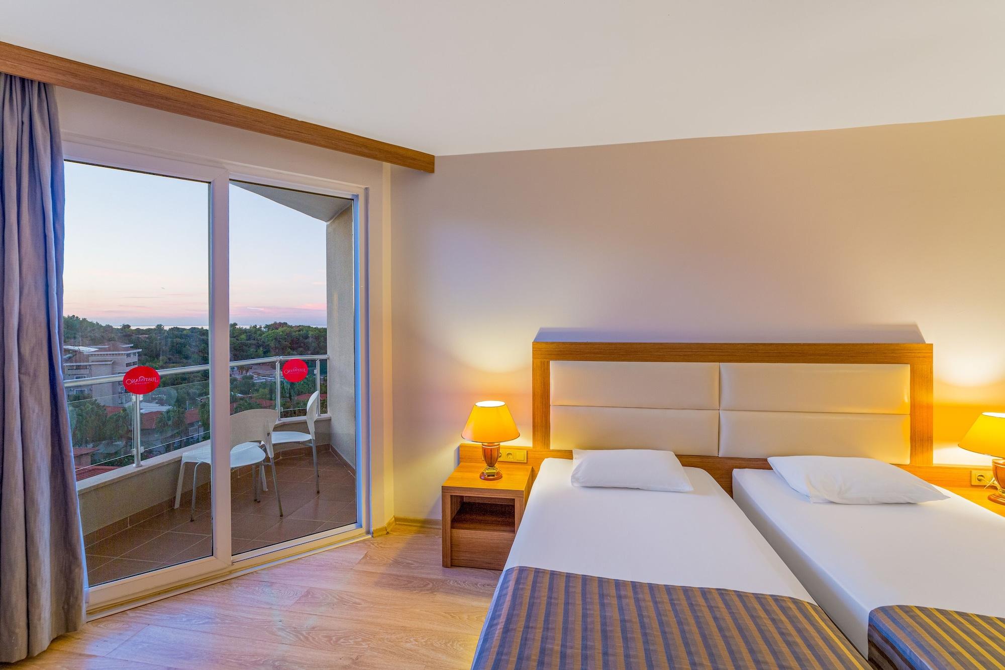 Justiniano Club Alanya Hotel Okurcalar Bagian luar foto