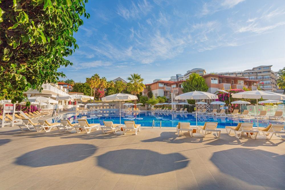 Justiniano Club Alanya Hotel Okurcalar Bagian luar foto